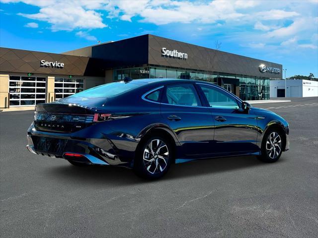 new 2025 Hyundai Sonata car, priced at $30,069