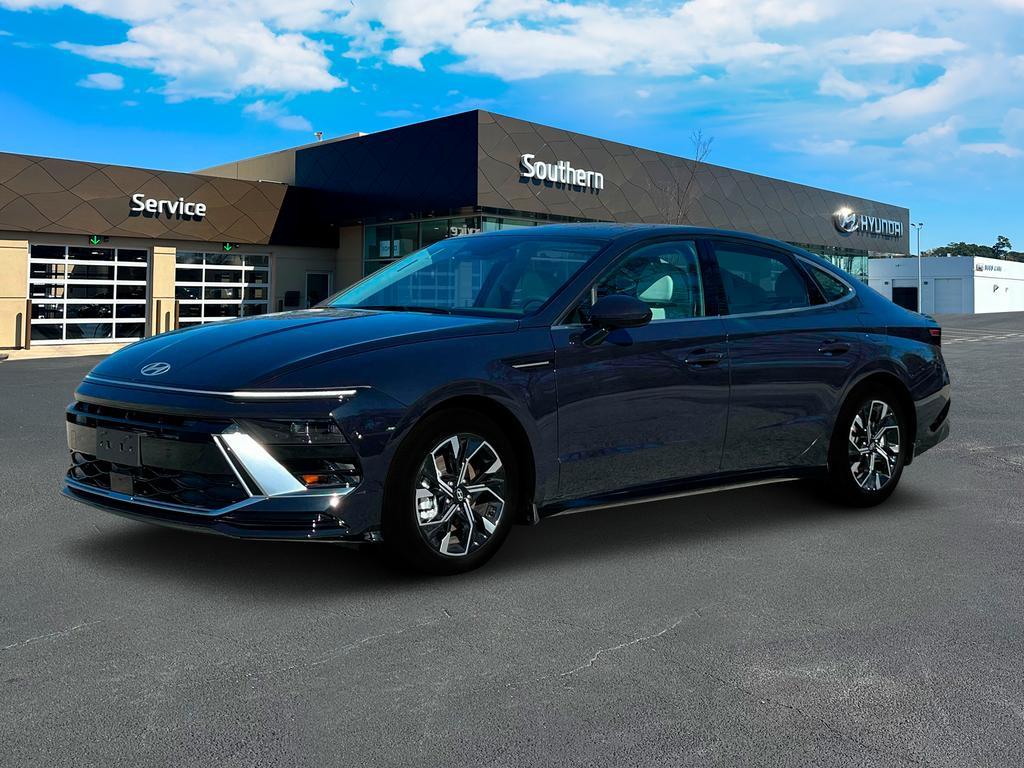 new 2025 Hyundai Sonata car, priced at $28,819
