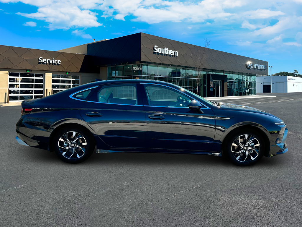 new 2025 Hyundai Sonata car, priced at $30,069