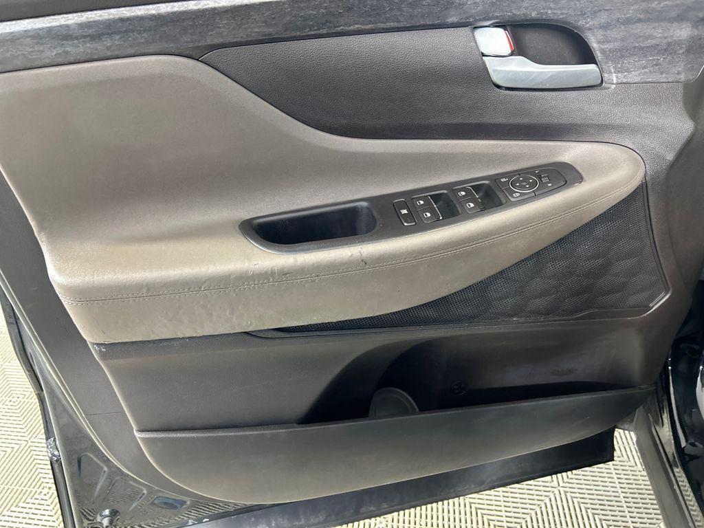 used 2020 Hyundai Santa Fe car, priced at $19,381