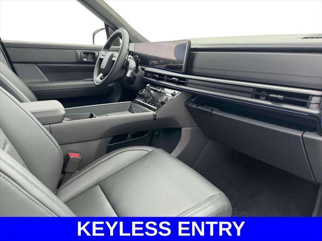used 2025 Hyundai Santa Fe car, priced at $48,031