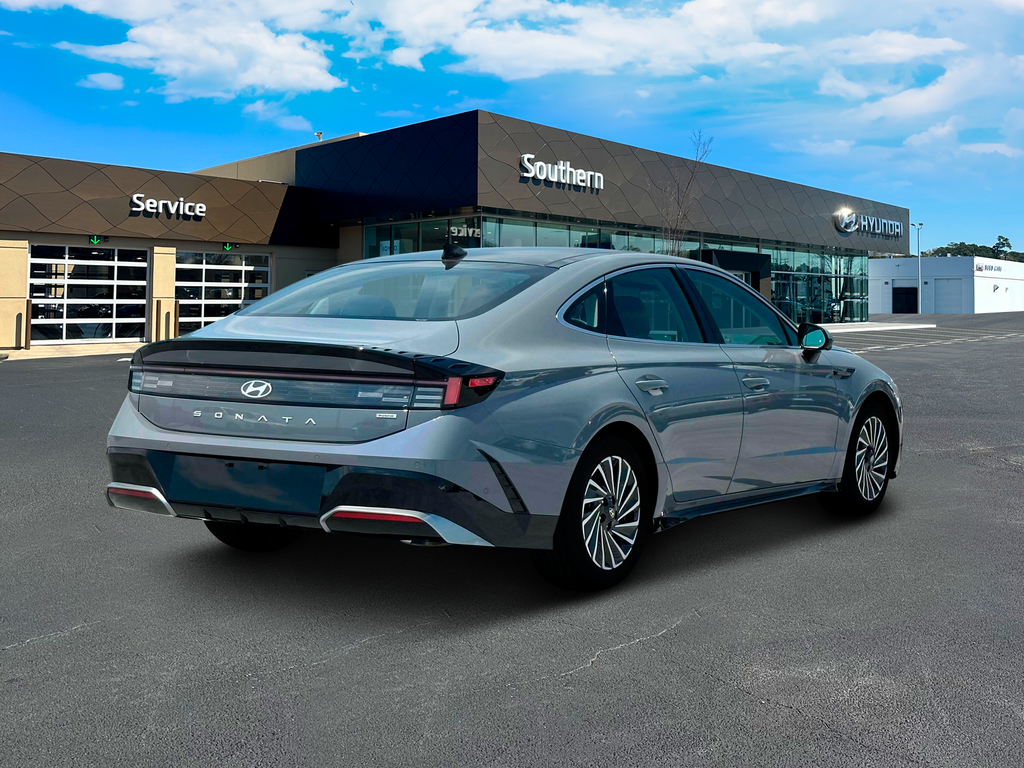 new 2025 Hyundai Sonata Hybrid car, priced at $38,269