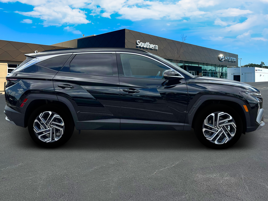 new 2025 Hyundai TUCSON Hybrid car, priced at $40,948