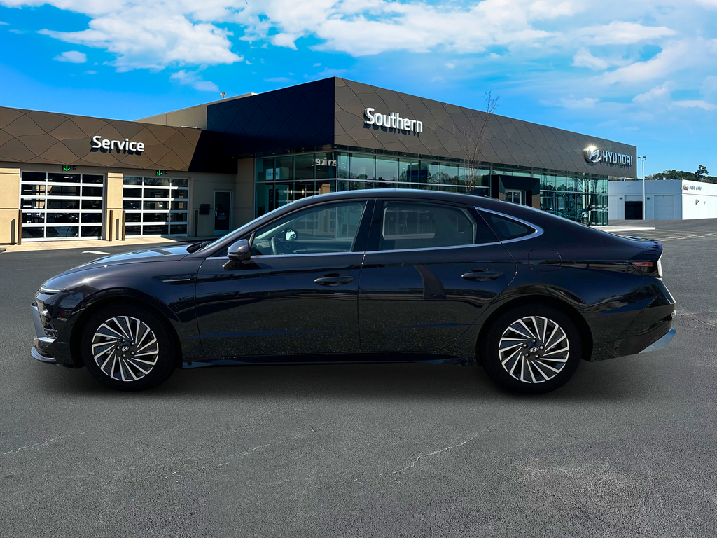 new 2024 Hyundai Sonata Hybrid car, priced at $36,079