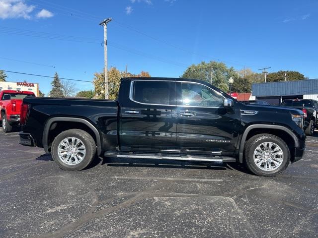 used 2023 GMC Sierra 1500 car, priced at $52,421