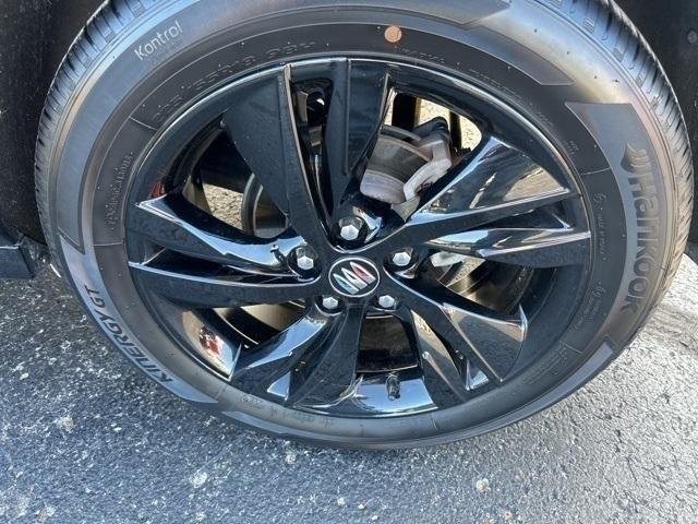 used 2024 Buick Encore GX car, priced at $22,700