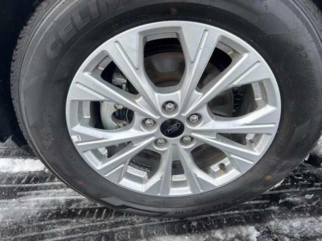 used 2024 Ford Escape car, priced at $22,966