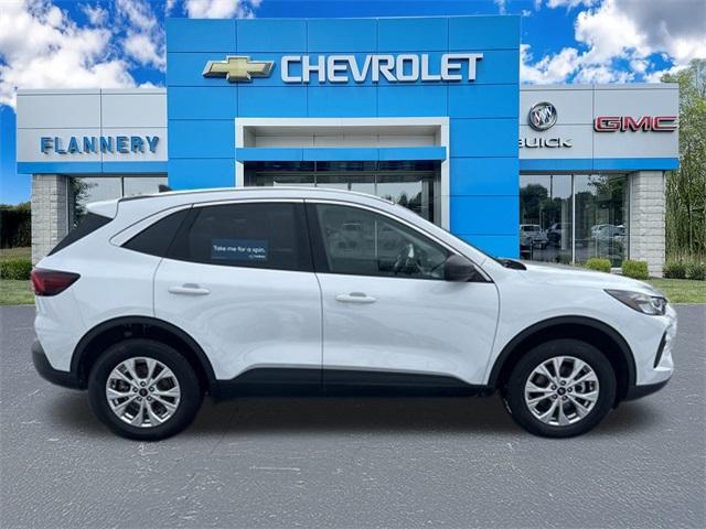 used 2024 Ford Escape car, priced at $22,966