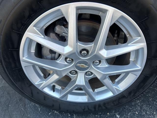 used 2024 Chevrolet Equinox car, priced at $23,032