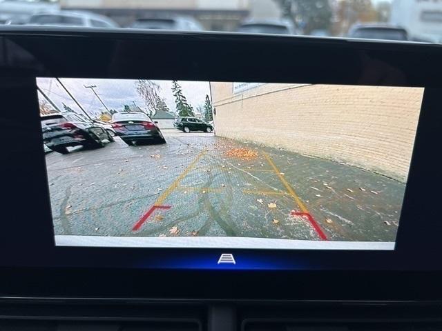 used 2024 Chevrolet Trax car, priced at $20,167