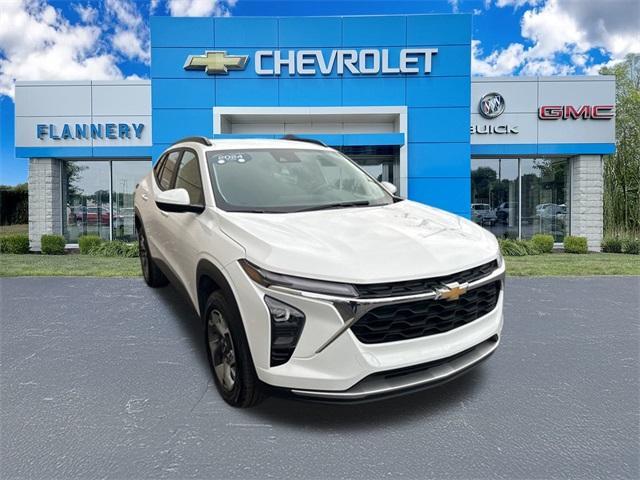 used 2024 Chevrolet Trax car, priced at $20,167