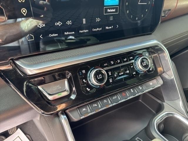 used 2022 GMC Sierra 1500 car, priced at $49,990