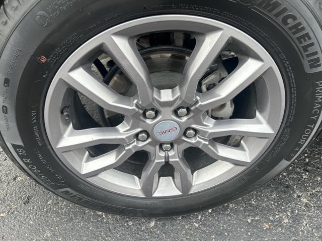used 2024 GMC Terrain car, priced at $25,260