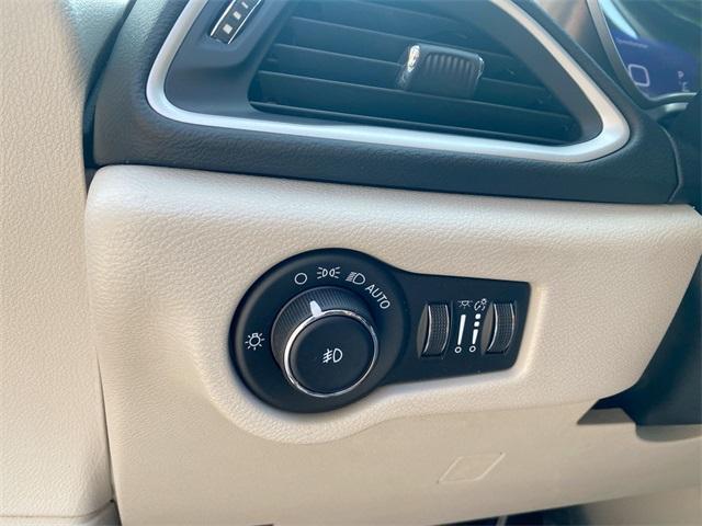used 2023 Chrysler Pacifica car, priced at $24,242