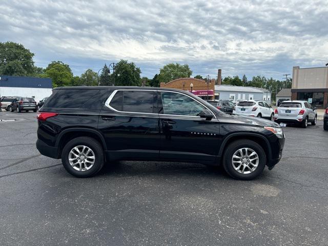 used 2021 Chevrolet Traverse car, priced at $21,579