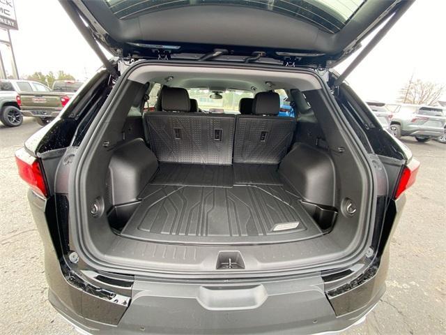 new 2025 Chevrolet Blazer car, priced at $38,589