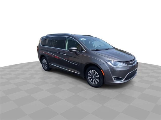 used 2020 Chrysler Pacifica car, priced at $23,990