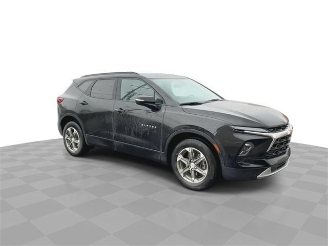 used 2023 Chevrolet Blazer car, priced at $28,990