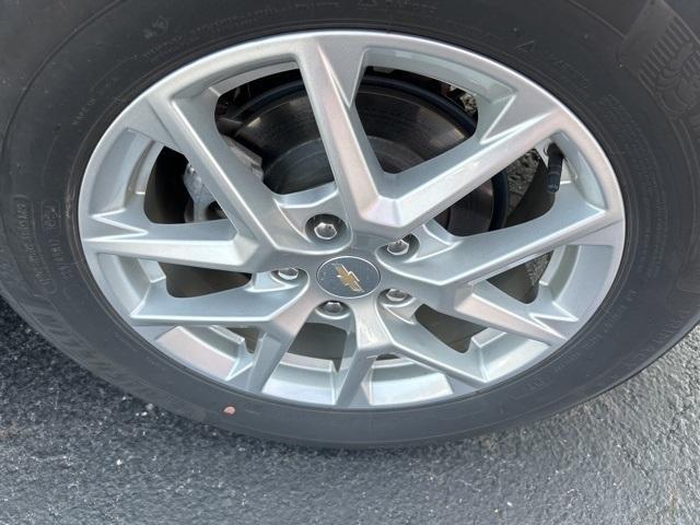 used 2023 Chevrolet Equinox car, priced at $19,440