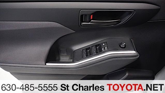 used 2024 Toyota Highlander car, priced at $47,500