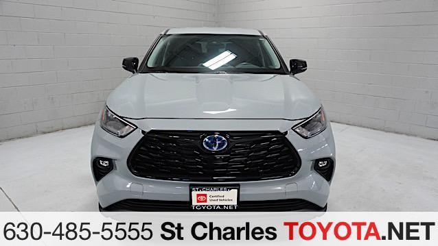 used 2024 Toyota Highlander car, priced at $47,500