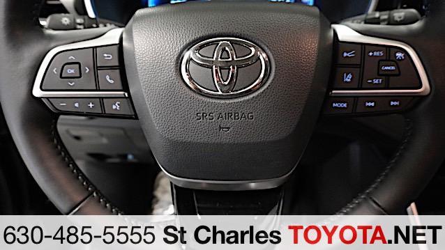 used 2024 Toyota Highlander car, priced at $49,500