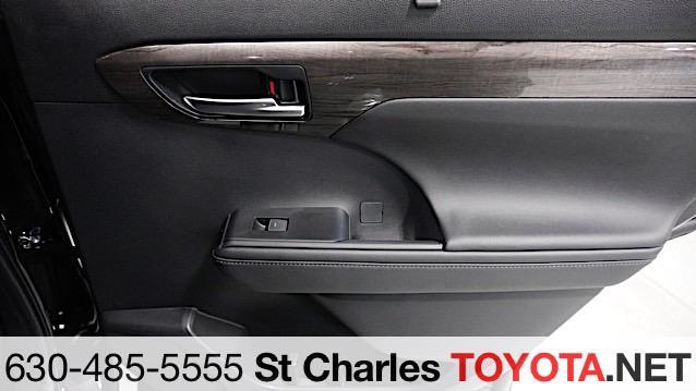 used 2024 Toyota Highlander car, priced at $49,500