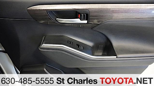 used 2024 Toyota Highlander car, priced at $47,000