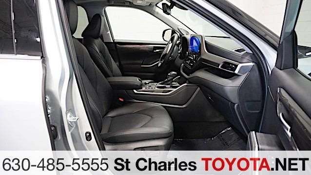 used 2024 Toyota Highlander car, priced at $47,000