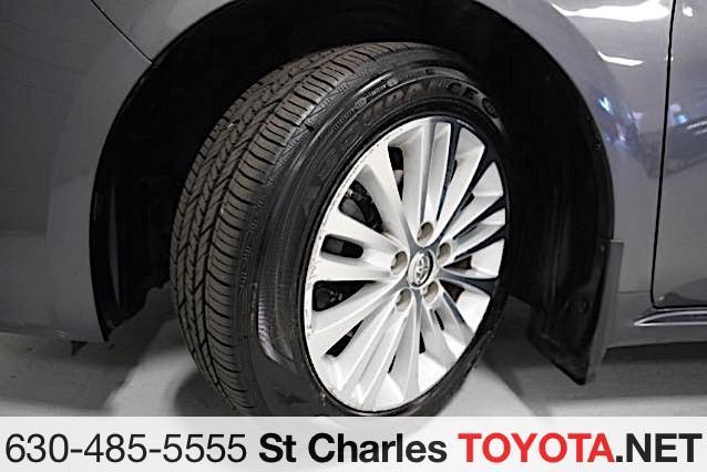 used 2014 Toyota Avalon Hybrid car, priced at $15,500