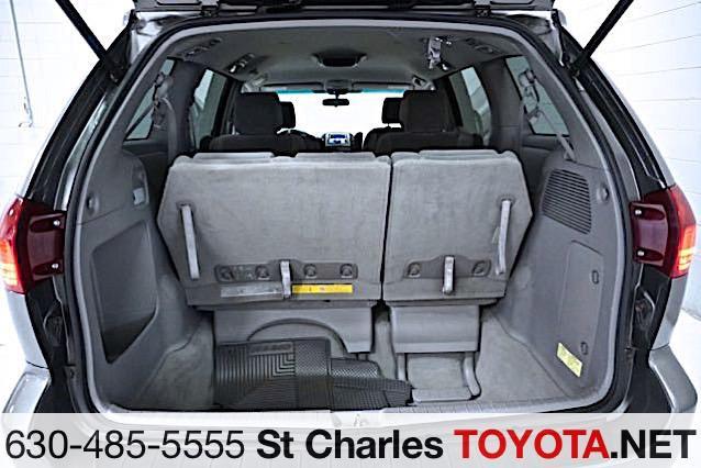 used 2004 Toyota Sienna car, priced at $6,500