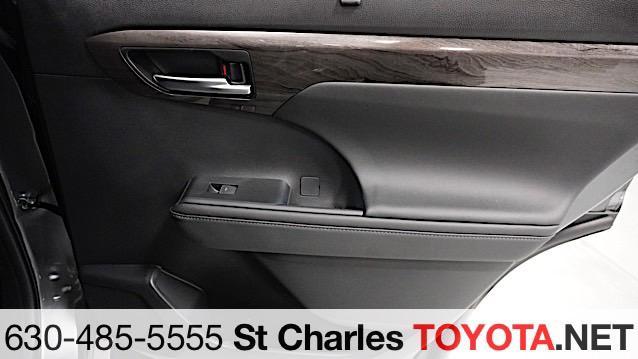 used 2024 Toyota Highlander car, priced at $48,000