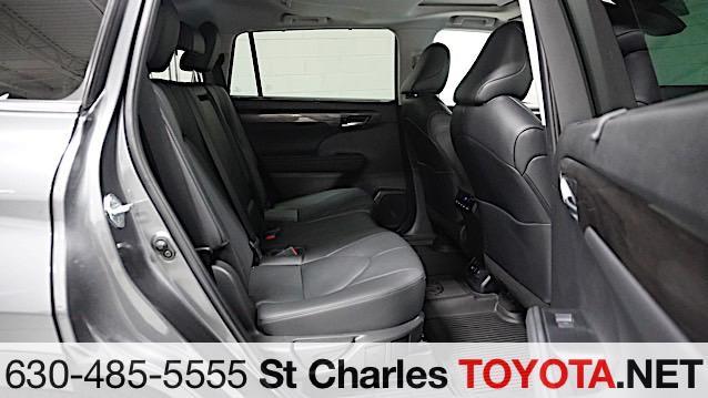 used 2024 Toyota Highlander car, priced at $48,000