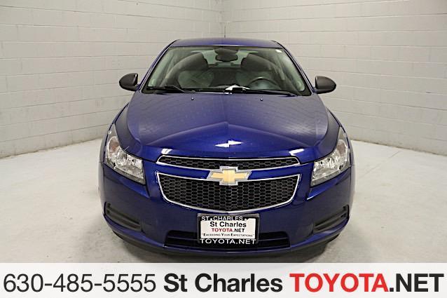 used 2013 Chevrolet Cruze car, priced at $6,000