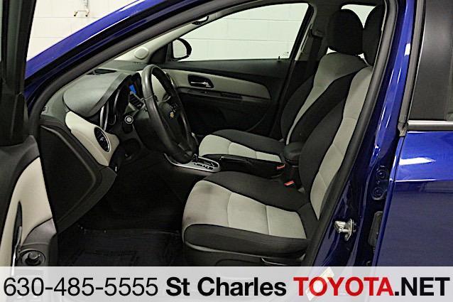 used 2013 Chevrolet Cruze car, priced at $6,000