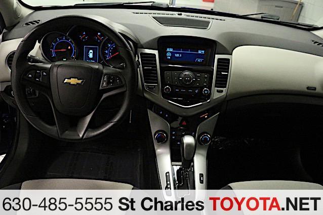 used 2013 Chevrolet Cruze car, priced at $6,000