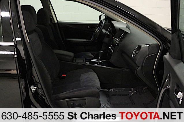 used 2011 Nissan Maxima car, priced at $8,000