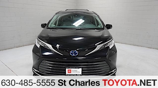 used 2024 Toyota Sienna car, priced at $51,500