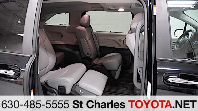 used 2024 Toyota Sienna car, priced at $51,500