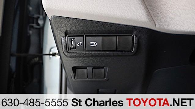 used 2024 Toyota Corolla Cross car, priced at $29,000