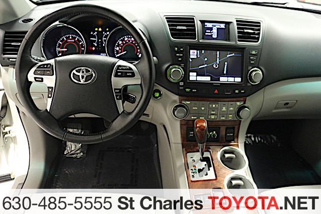 used 2012 Toyota Highlander car, priced at $16,500