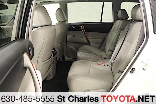 used 2012 Toyota Highlander car, priced at $16,500