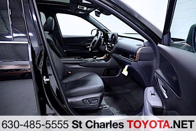 used 2024 Toyota Grand Highlander Hybrid car, priced at $58,000