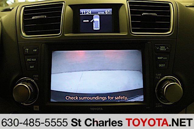 used 2012 Toyota Highlander car, priced at $11,000