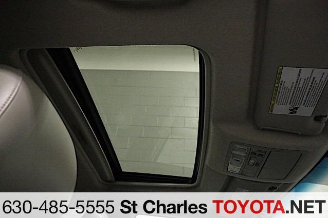 used 2012 Toyota Highlander car, priced at $11,000