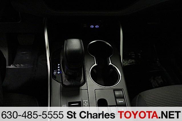 used 2023 Toyota Highlander car, priced at $35,000