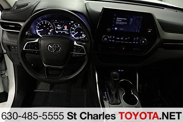 used 2023 Toyota Highlander car, priced at $35,000