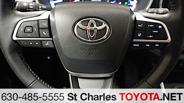 used 2024 Toyota Highlander car, priced at $42,500