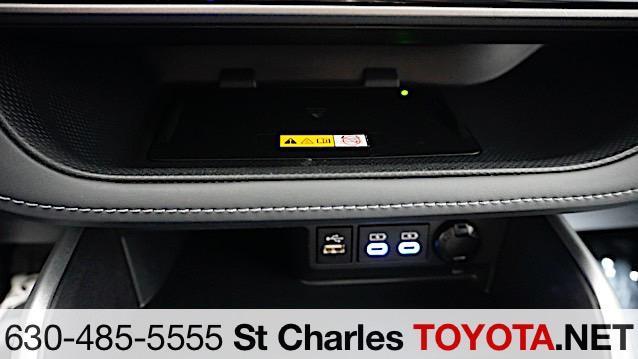 used 2024 Toyota Highlander car, priced at $42,500