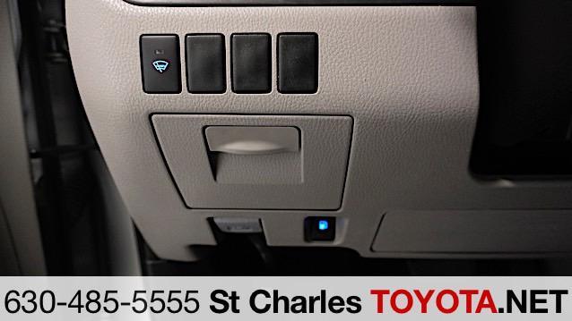 used 2015 Toyota Highlander car, priced at $20,000